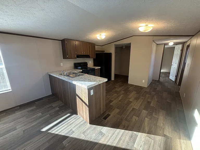 27 Shafter Shepola Rd — Photo 3