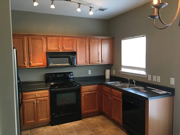 2015 Beech Ave #B — Photo 5