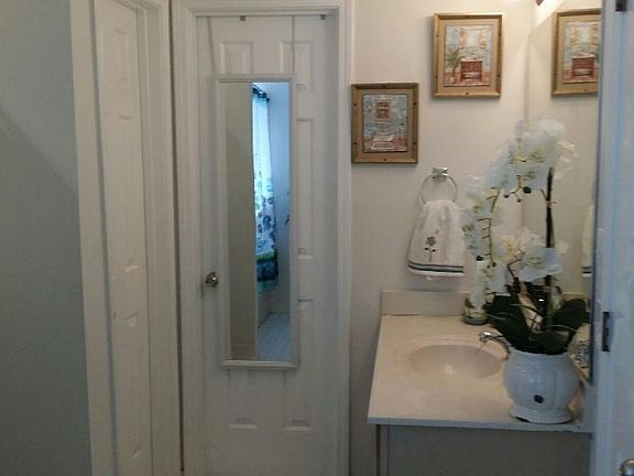 3rd image of 3444 Shady Woods Cir