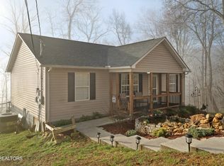 278 Bibee Ln, Caryville, TN 37714