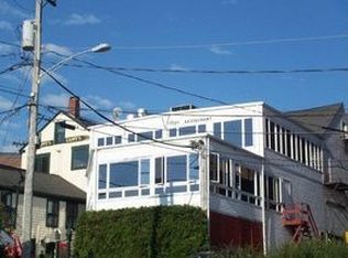 5 Main St, Camden, ME 04843