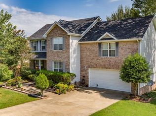3336 Poplar Hl, Clarksville, TN 37043
