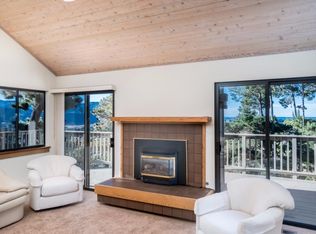 3593 Eastfield Ct, Carmel, CA 93923