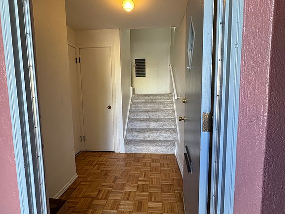 4th image of 1257 Stanyan St