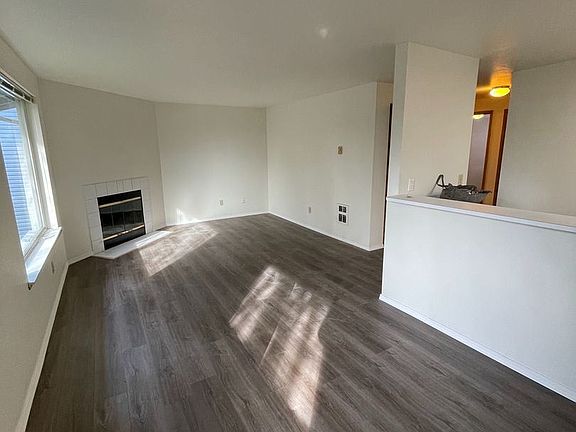 4th image of 427 S Norris St APT 203
