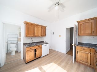 275 7th St #3A, Jersey City, NJ 07302
