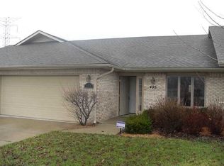 495 Buck Creek Rd, Cumberland, IN 46229