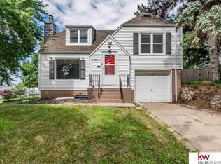 1624 S 49th St, Omaha, NE 68106