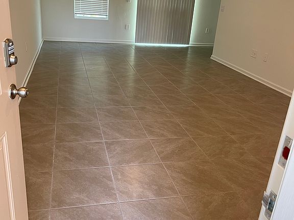 5th image of 751 Sunnyvale St #75