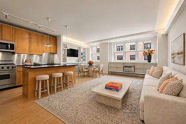 63 East 9th Street, #5G