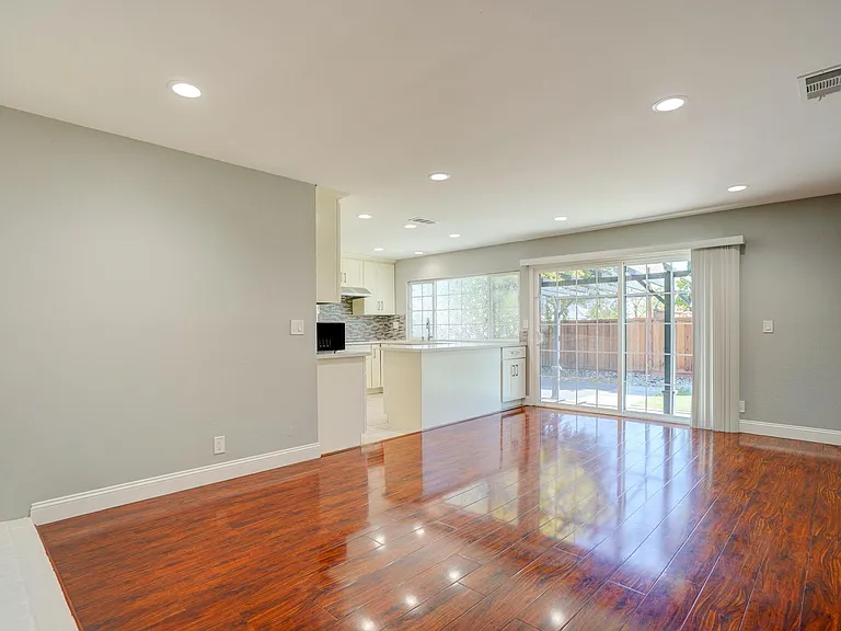 1644 Peachwood Dr — Photo 38