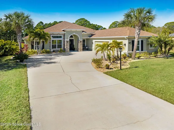 3859 Gardenwood Cir, Grant Valkaria, FL 32949