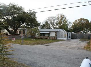 2486 Highland Acres Dr, Clearwater, FL 33761