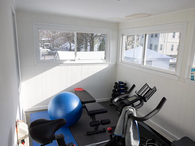 22 Merrill Ave — Photo 7