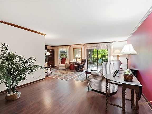 5th image of 2236 Berrycreek Dr
