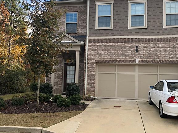 3rd image of 2544 Josselyn Ln SE