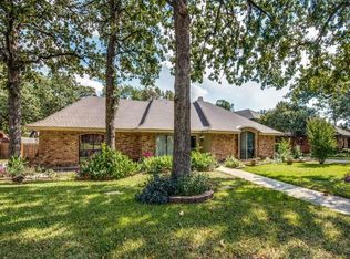 2346 King Richard Dr, Grand Prairie, TX 75050