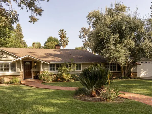 5124 Calenda Dr, Woodland Hills, CA 91367