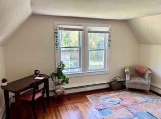 262 Pleasant St FLOOR 2, Marblehead, MA 01945