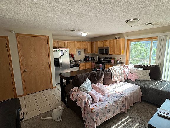 2nd image of 250 Jaycee Ct #209