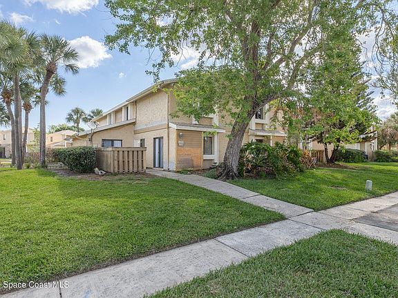 2nd image of 1020 Abada Ct NE APT 101