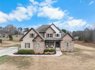119 White Oak Ct, Lexington, NC 27295
