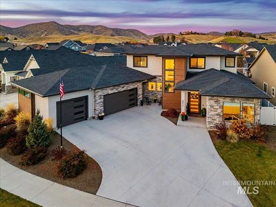 8872 W Suttle Lake Dr, Boise, ID, 83714