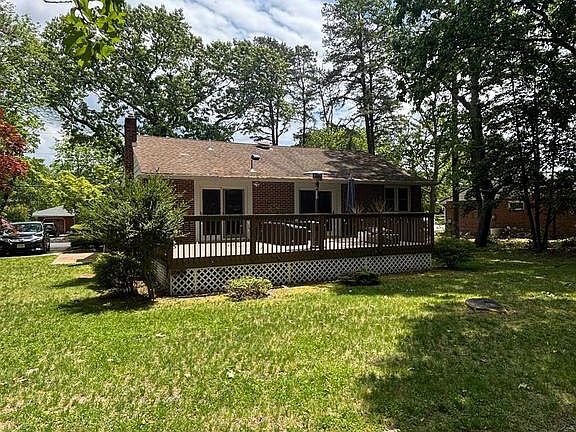 4th image of 54 Sunset Dr