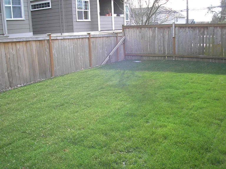 532 24th Ave S #A — Photo 23