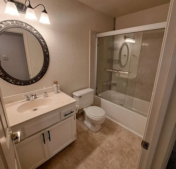 2680 Bonifacio Dr — Photo 4