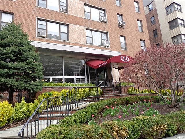 1st image of 10 N Broadway APT 6A