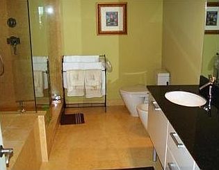 5th image of 17201 Collins Ave APT 907