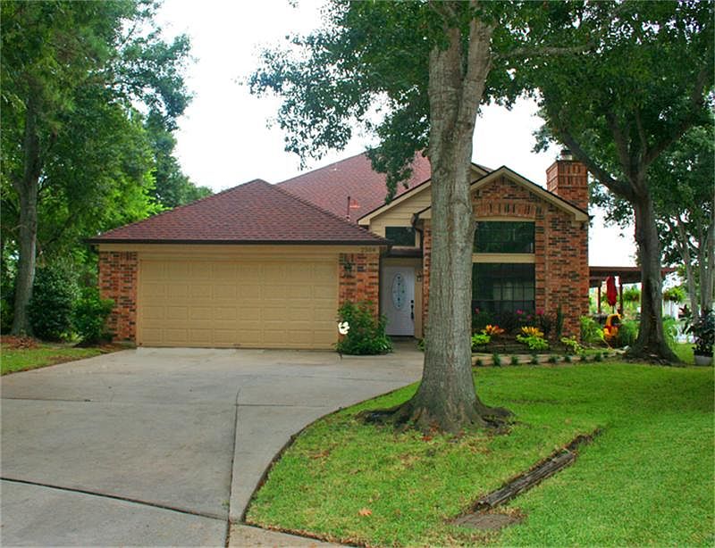 1st image of 2504 Sawyer Dr