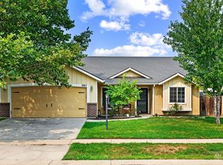 1085 N Crownhaven Way, Star, ID 83669