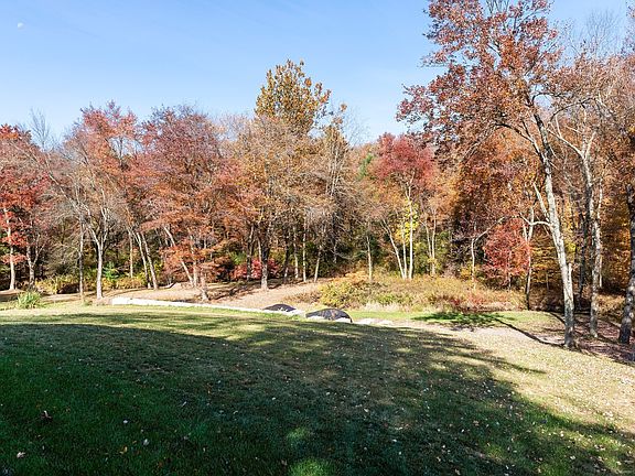 2nd image of 144 Pond Cir