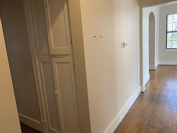 5th image of 2121 Walnut Pl #1