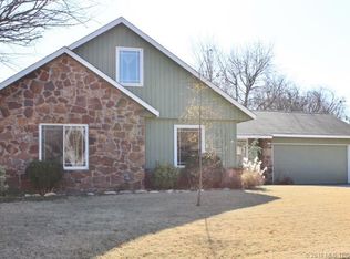 2513 W Broadway St, Broken Arrow, OK 74012