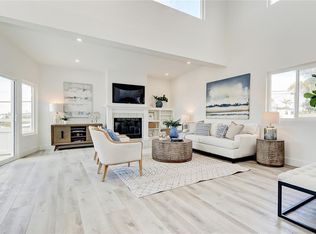 1120 6th St #B, Hermosa Beach, CA 90254