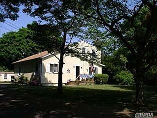 1st image of 100 Robinson Ave
