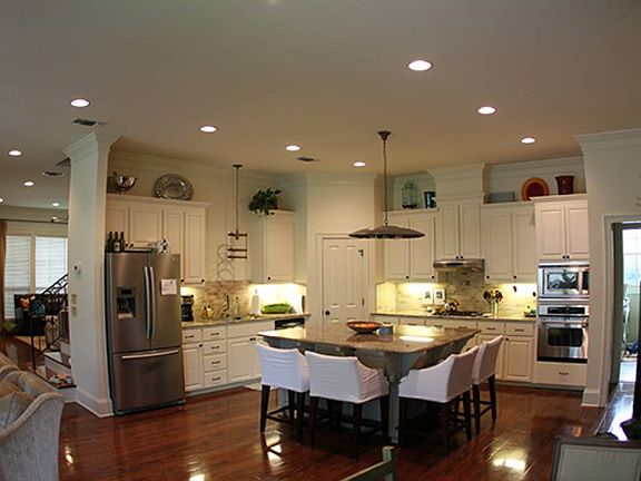 3rd image of 13665 Oakley Ln