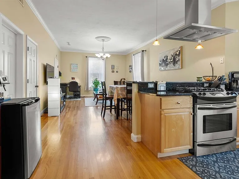 83 Dix St #1 — Photo 4