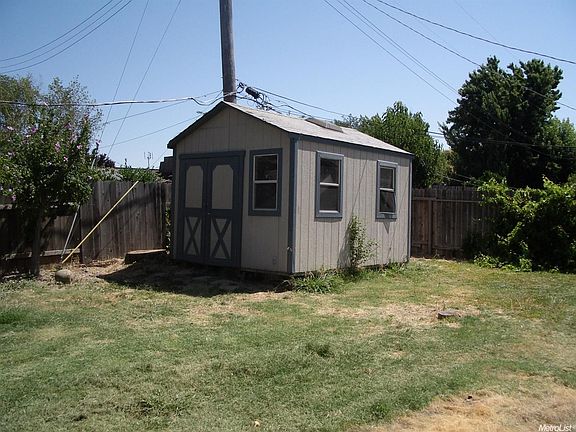 3rd image of 1147 Brunswick Way