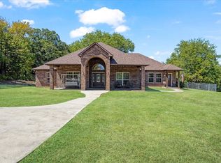1557 Pearce Dr, Pottsboro, TX 75076