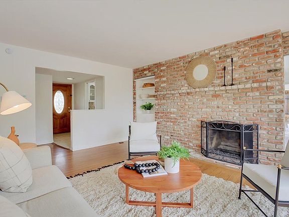 5th image of 4728 Crestview Drive