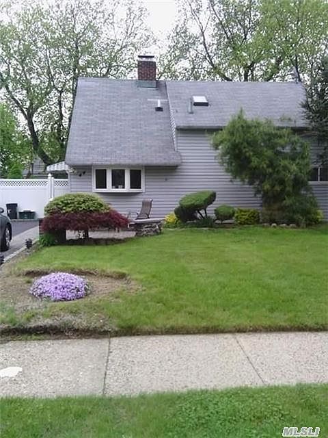 1st image of 44 Boat Ln