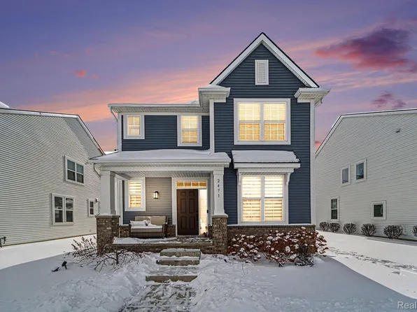 2471 Massoit Rd, Royal Oak, MI 48073