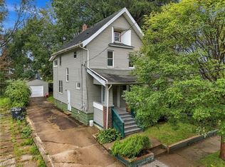 1013 Celina Ave, Akron, OH 44307