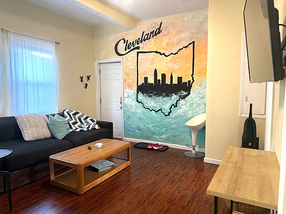 4th image of 3915 John Ave APT 3