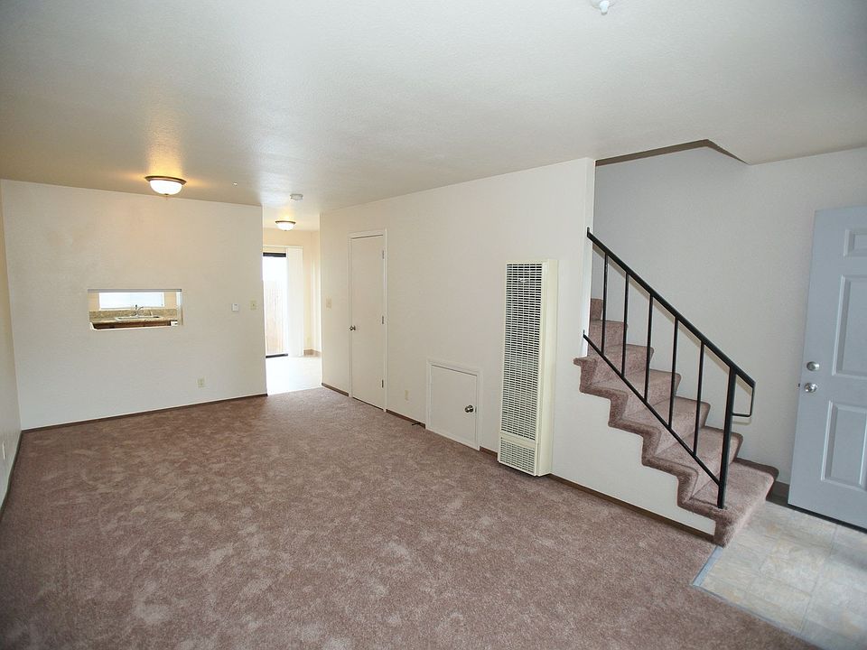 1st image of 760 Fletcher Ln APT 14