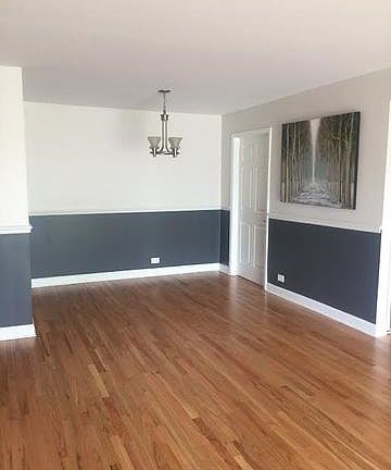 4th image of 5450 Astor Ln Unit 205
